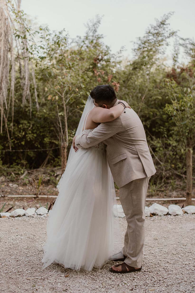 Boda-Maya-Linda-y-Daniel-Cenote-Suytun-Valladolid-017