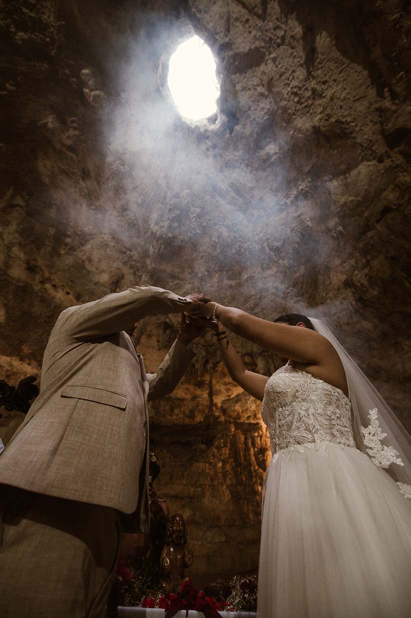 Boda-Maya-Linda-y-Daniel-Cenote-Suytun-Valladolid-088