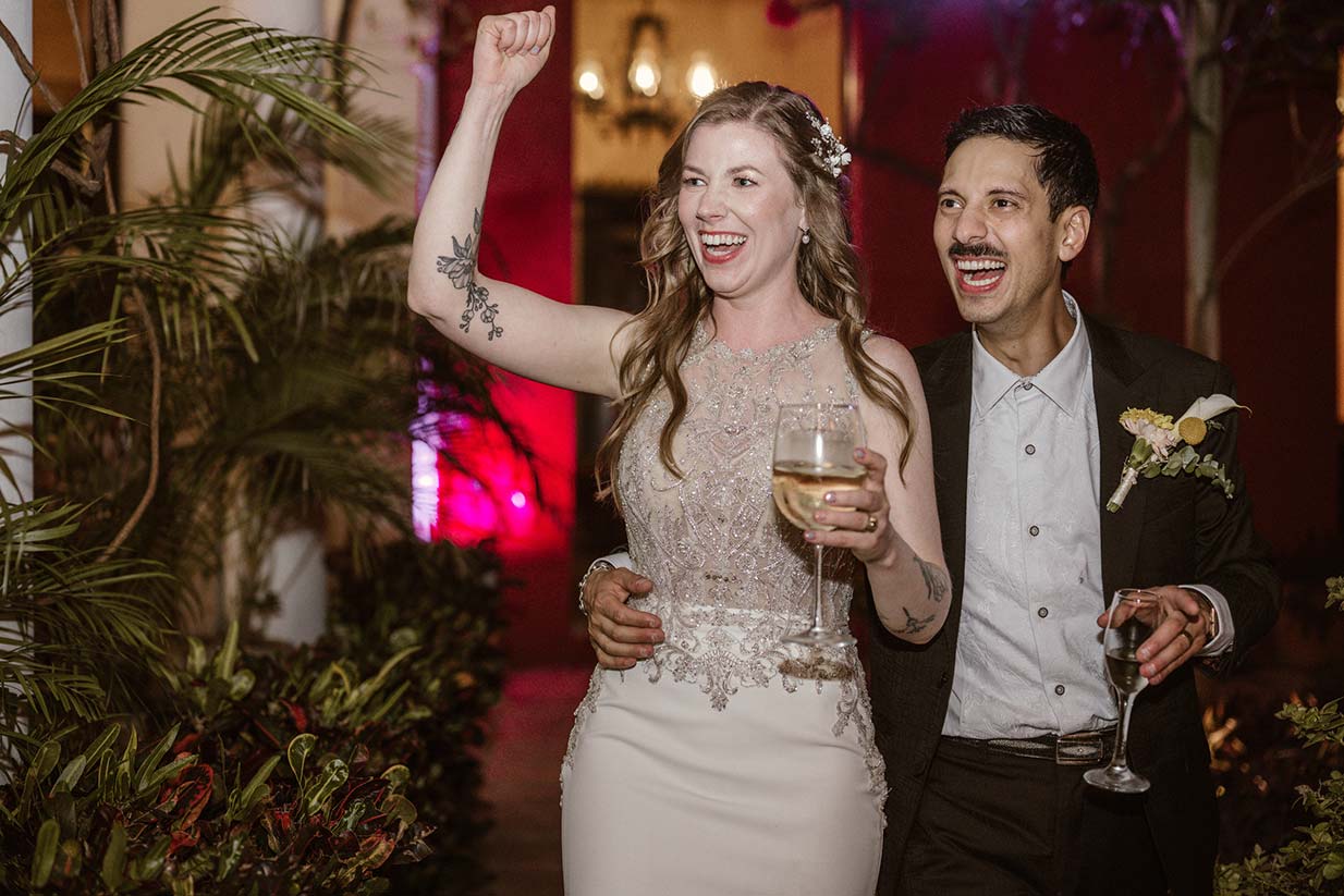 Destination-Wedding-Hannah-Domenic-Villa-Merida-Boutique-Hotel-89