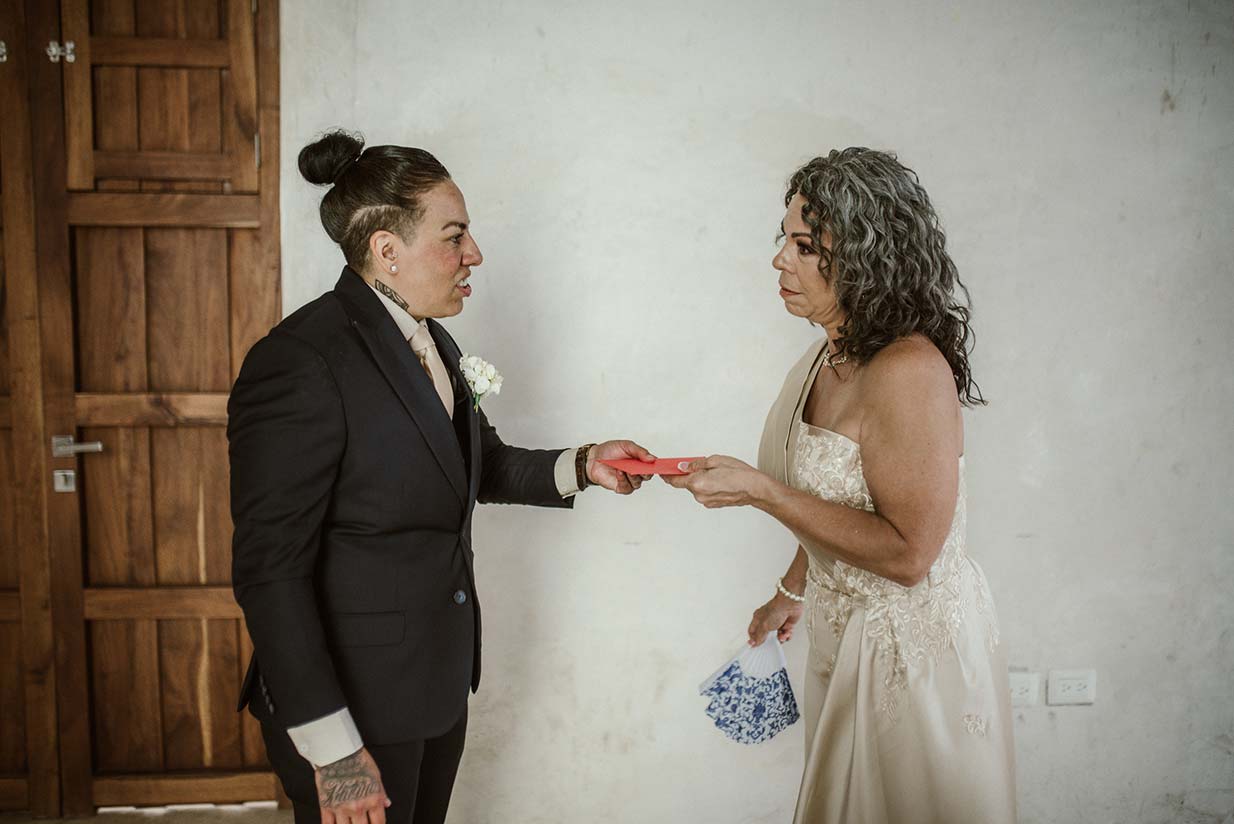 Destination-Wedding-Jen-&-Karina-Casa-Palomeque-Merida-065