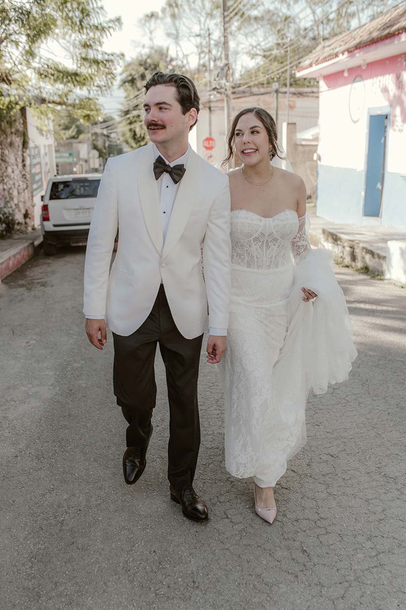 Destination-Wedding-Katie-Alex-Casona-Los-Cedros-Espita-Yucatan-300