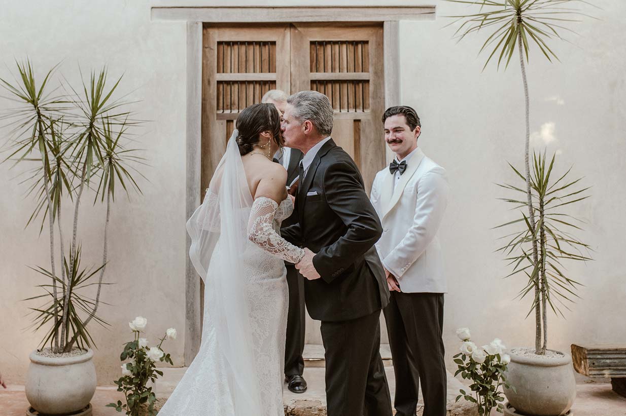 Destination-Wedding-Katie-Alex-Casona-Los-Cedros-Espita-Yucatan-384