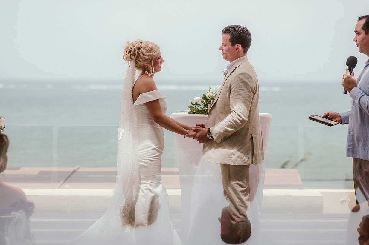 Destination-Wedding-Mhia-and-Mitchell-Hotel-Royalton-Riviera-Cancun-201