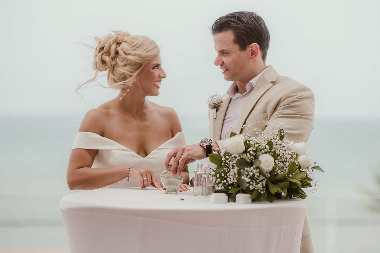 Destination-Wedding-Mhia-and-Mitchell-Hotel-Royalton-Riviera-Cancun-277