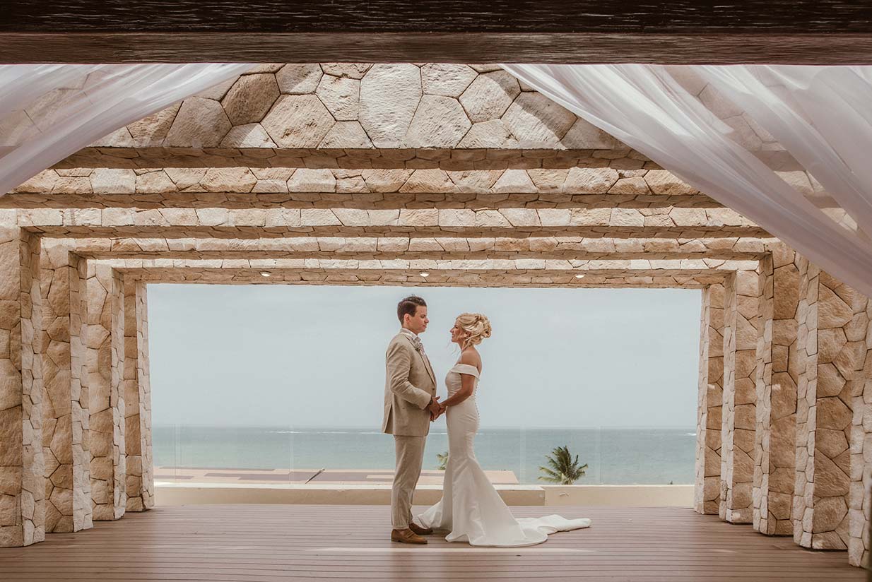 Destination-Wedding-Mhia-and-Mitchell-Hotel-Royalton-Riviera-Cancun-362