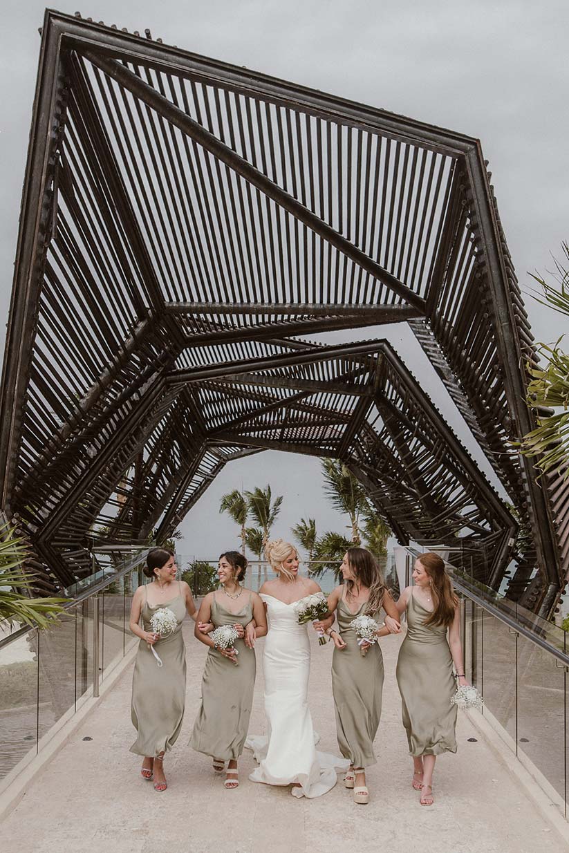 Destination-Wedding-Mhia-and-Mitchell-Hotel-Royalton-Riviera-Cancun-543