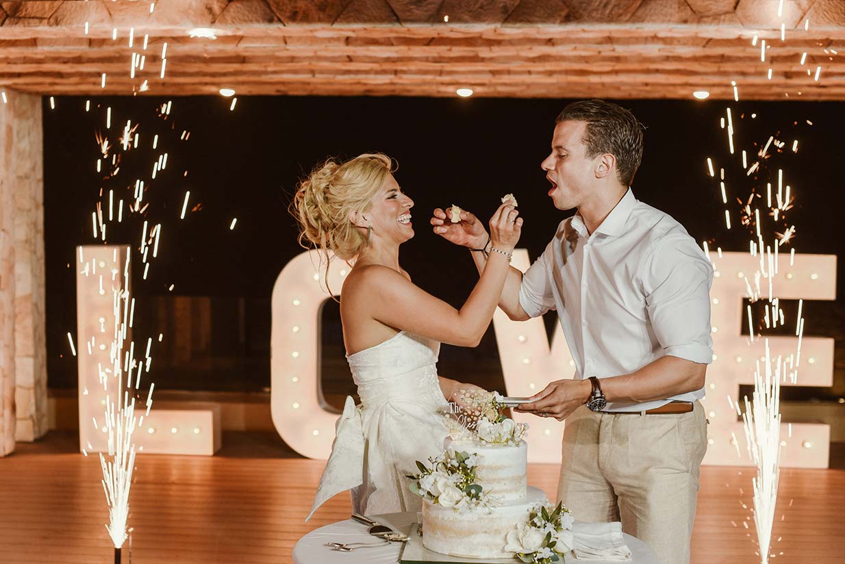 Destination-Wedding-Mhia-and-Mitchell-Hotel-Royalton-Riviera-Cancun-934