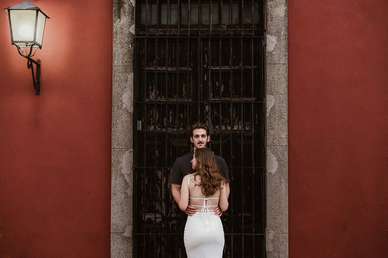 Engagement-Session-Marily-and-Nathan-Paseo-de-Montejo-Merida-Mexico-028