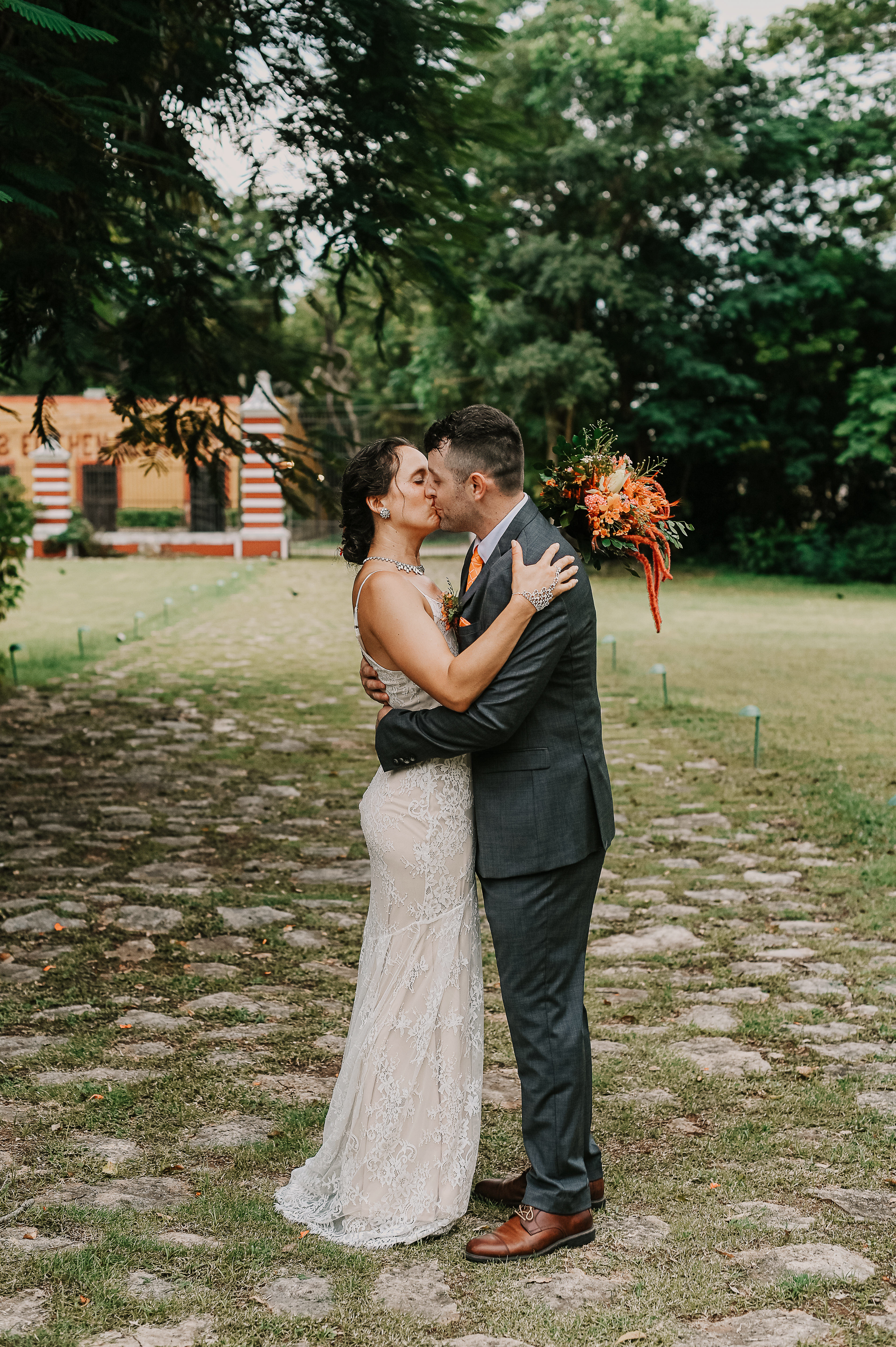 Intimate-Wedding-Elizabeth-Ryan-Hacienda-Santa-Rosa-30