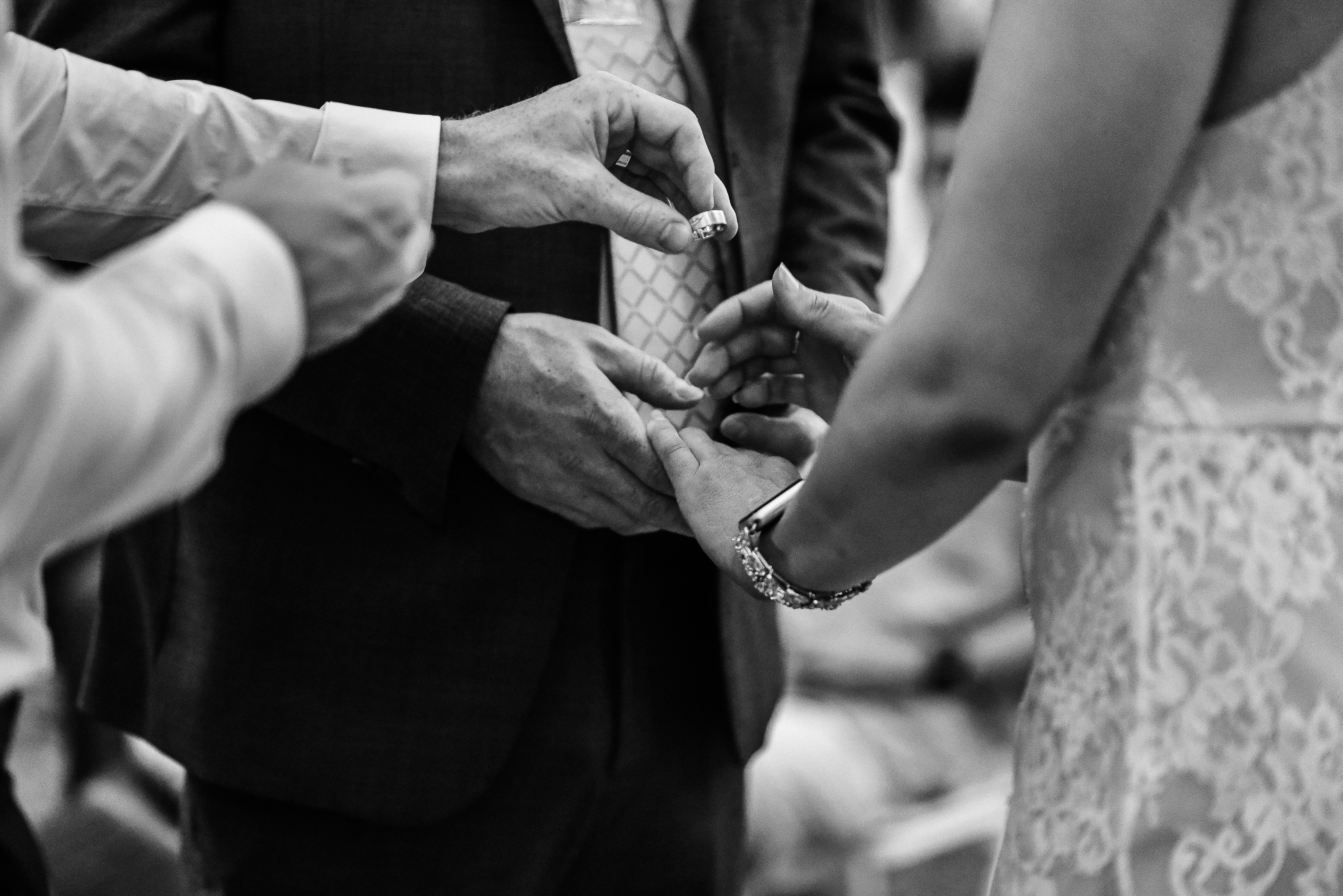 Intimate-Wedding-Elizabeth-Ryan-Hacienda-Santa-Rosa-42