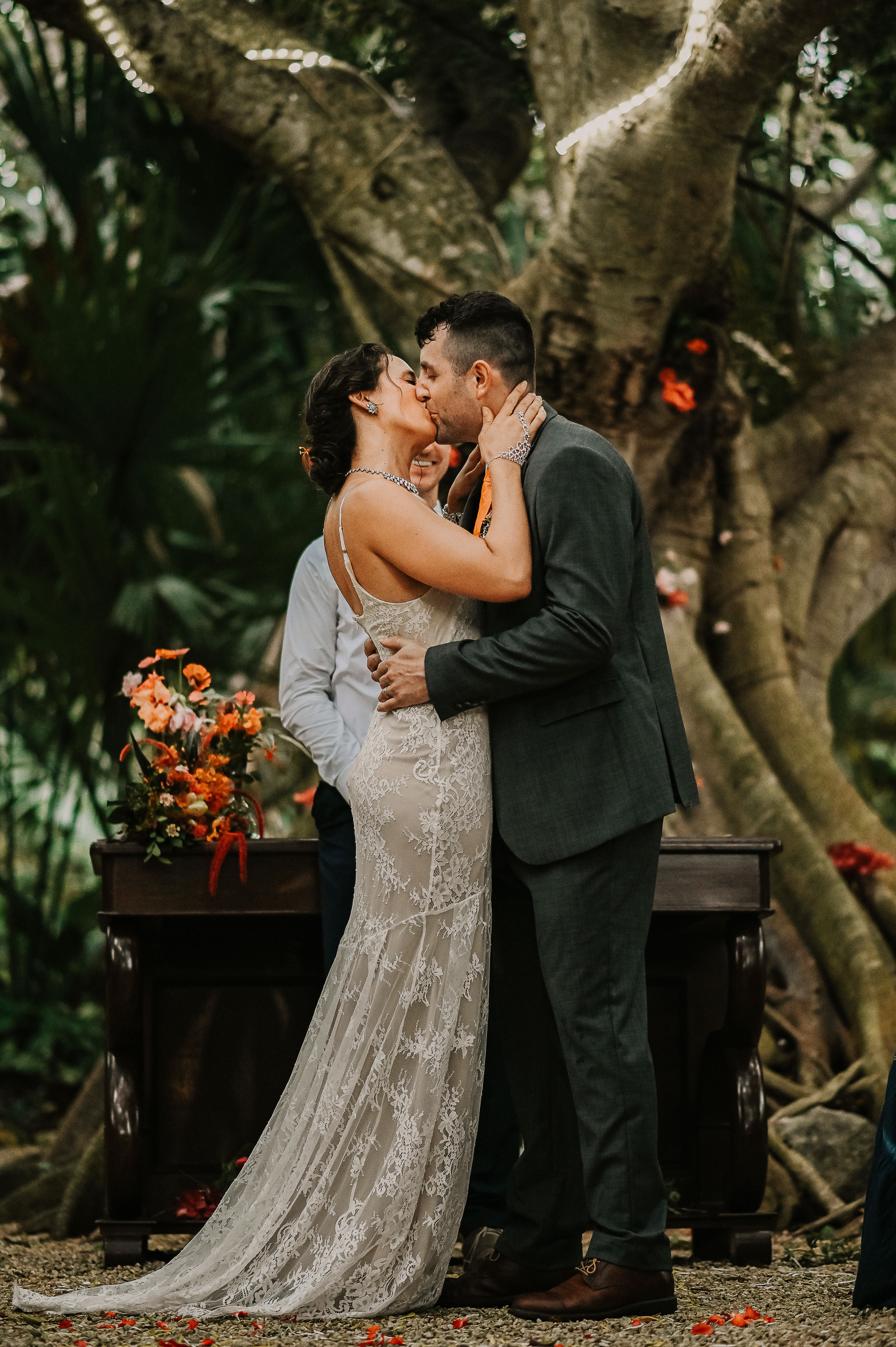 Intimate-Wedding-Elizabeth-Ryan-Hacienda-Santa-Rosa-45